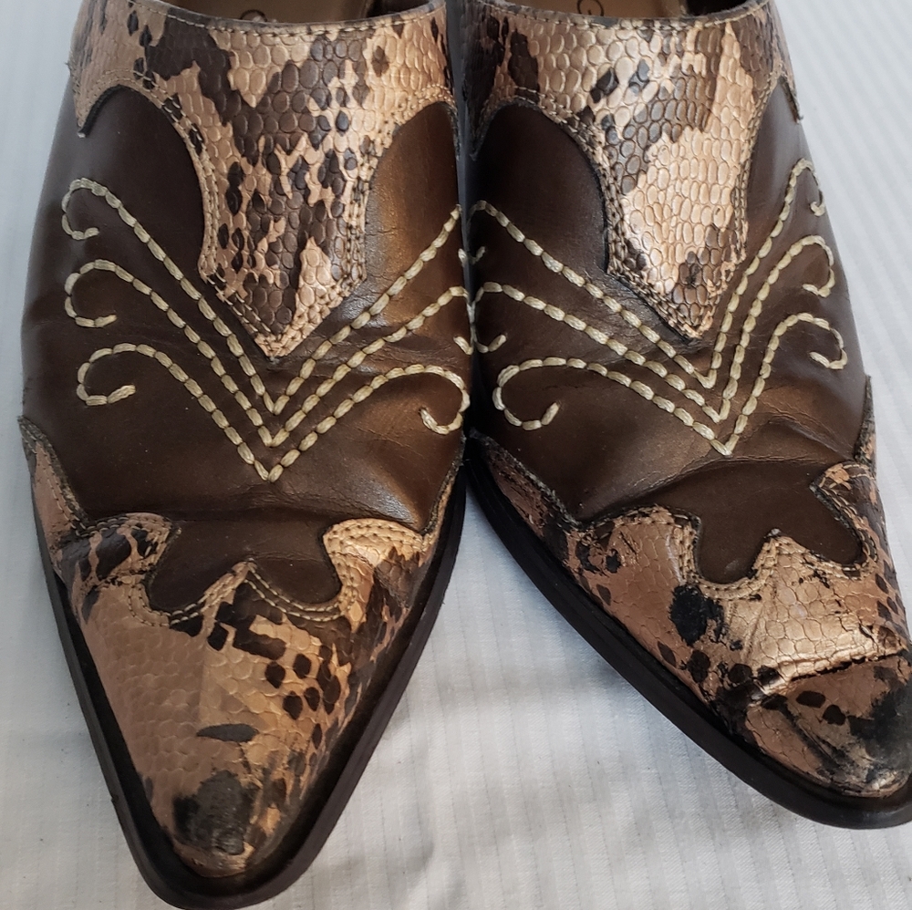 Rampage Slip on western style shoes